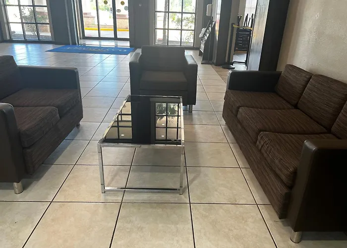 Baymont By Wyndham Port Arthur - Groves Area