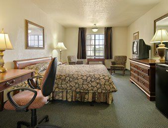 Baymont By Wyndham - Groves Area 2*
