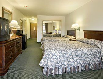 Baymont By Wyndham - Groves Area Hotel 2*